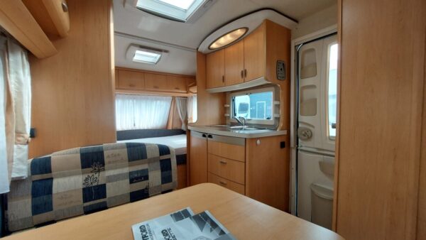 HOBBY DE LUXE 400 SF bj.2008 met VOORTENT - Afbeelding 9