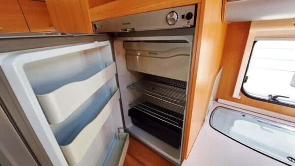 Knaus Sport 500 bj. 2007 met STAPELBED en ZAKLUIFEL - Afbeelding 12