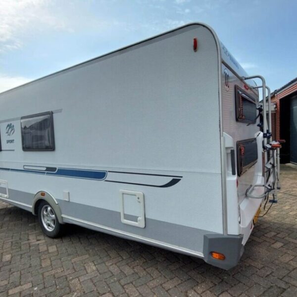Knaus Sport 500 bj. 2007 met STAPELBED en ZAKLUIFEL