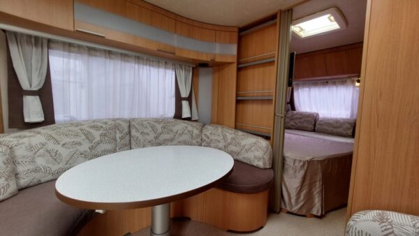 Adria Adiva 553 PH bj.2009 met VOORTENT EN MOVER!!! - Afbeelding 15