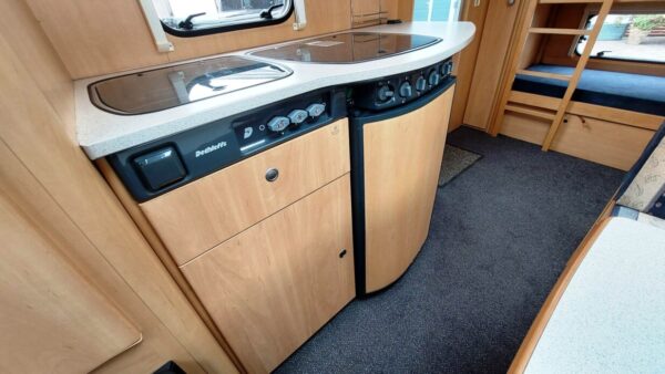 DETHLEFFS CAMPER 500 TK, bj. 2005, STAPELBED, MOVER en VOORTENT!!! - Afbeelding 14