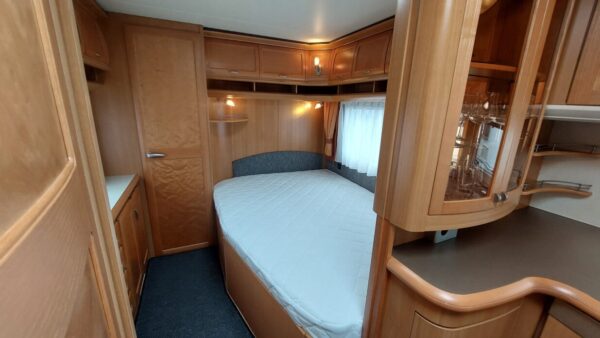 Hobby Prestige 650 WFU bj. 2010 met VOORTENT! TOPSTAAT!!! - Afbeelding 15