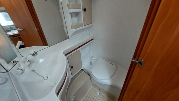 Hobby Excellent 540 UL bj.2006, MOVER en VOORTENT!!! - Afbeelding 9
