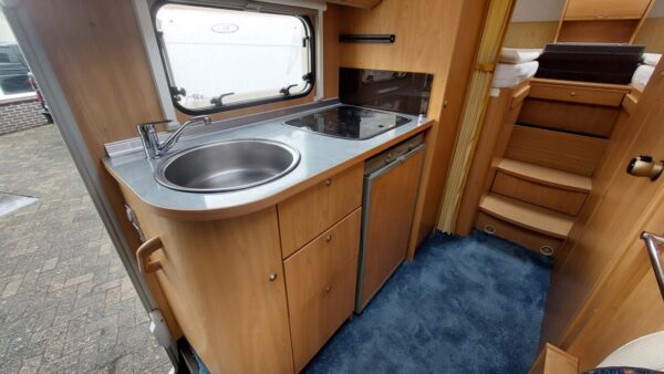 CAMPER BURSTNER T-STAR 710, MERCEDES 316 CDI, bj.2004 - Afbeelding 9