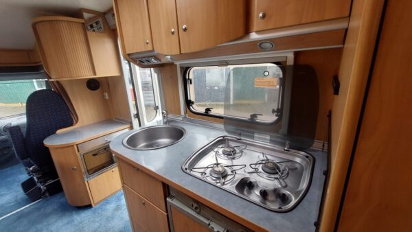 CAMPER BURSTNER T-STAR 710, MERCEDES 316 CDI, bj.2004 - Afbeelding 11