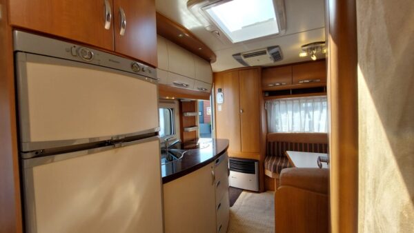 Hobby Excellent 440 SF bj.2009, AIRCO, VOORTENT en MOVER!!! - Afbeelding 13