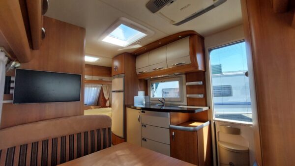 Hobby Excellent 440 SF bj.2009, AIRCO, VOORTENT en MOVER!!! - Afbeelding 14