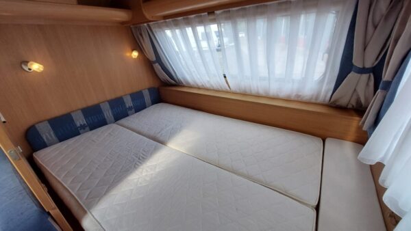 Adria Altea 432 PH bj.2009 met VOORTENT - Afbeelding 21
