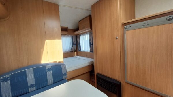 Adria Altea 432 PH bj.2009 met VOORTENT - Afbeelding 19