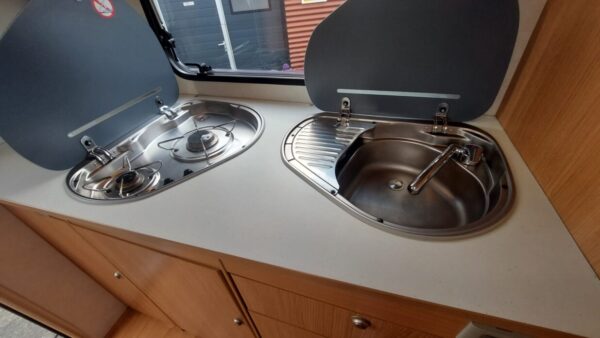 Adria Altea 432 PH bj.2009 met VOORTENT - Afbeelding 7