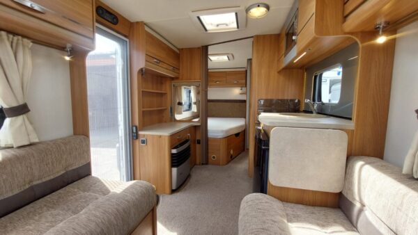 Sprite Cruzer 480 SR bj.2015, AIRCO,MOVER en PANORAMA LUIFEL - Afbeelding 10