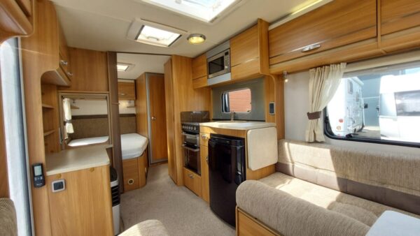Sprite Cruzer 480 SR bj.2015, AIRCO,MOVER en PANORAMA LUIFEL - Afbeelding 17