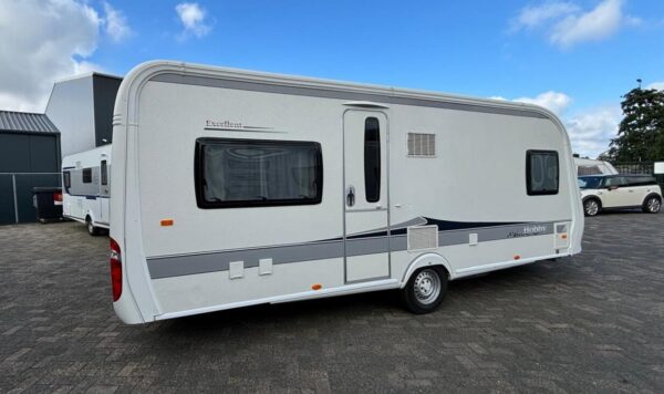 Hobby Excellent 560 CFE bj.2014 met VOORTENT - Afbeelding 2