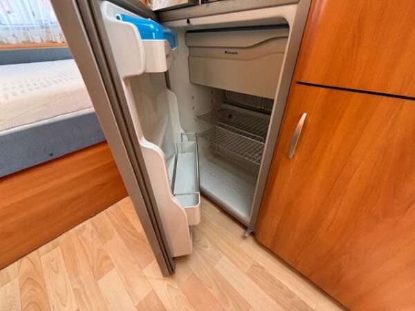 Hobby De Luxe Easy 400 SF bj.2005, MOVER, PANORAMA LUIFEL - Afbeelding 17