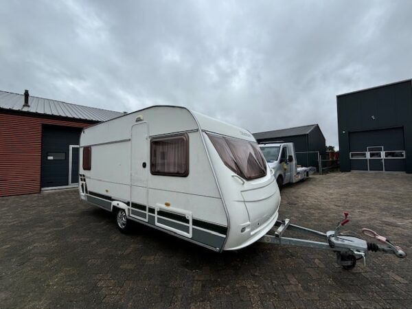 Chateau Calista 450 bj.2002 met ISABELLA VOORTENT