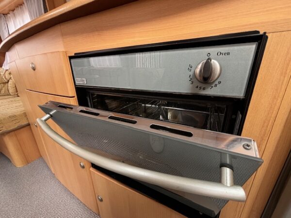 TEC Weltbummler Creation 650 TDF bj.2006, VOORTENT - Afbeelding 12