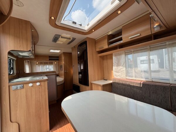 TEC Travel King 510 TDF bj.2009 VOORTENT, MOVER en AIRCO - Afbeelding 23