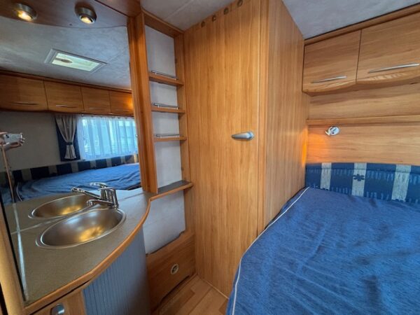 ADRIA ADORA 512 UP, bj.2009 met VOORTENT!!! - Afbeelding 14