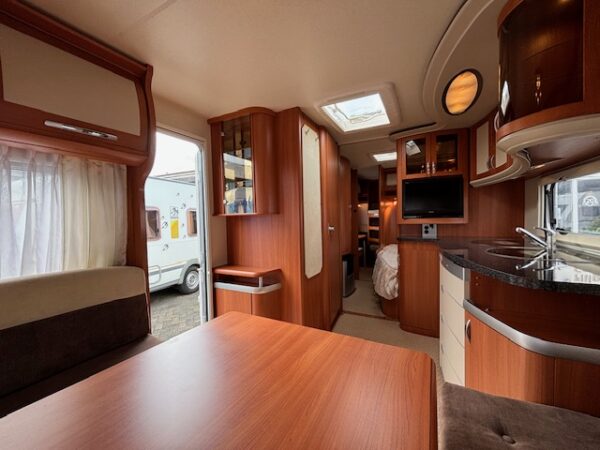 Hobby Prestige 650 KFU bj.2011, MOVER, VOORTENT - Afbeelding 7