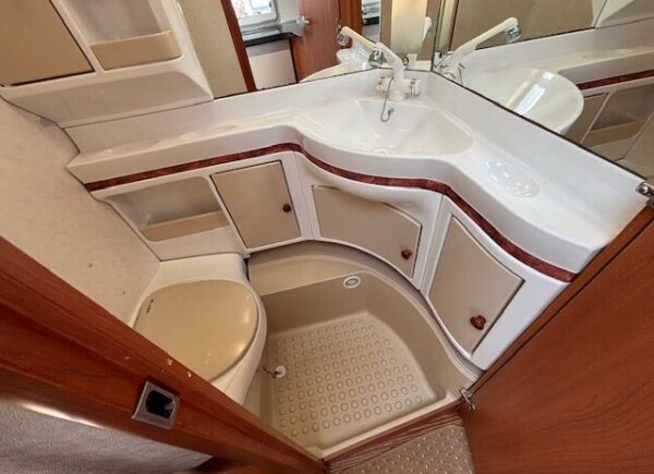 Hobby Prestige 650 KFU bj.2011, MOVER, VOORTENT - Afbeelding 15