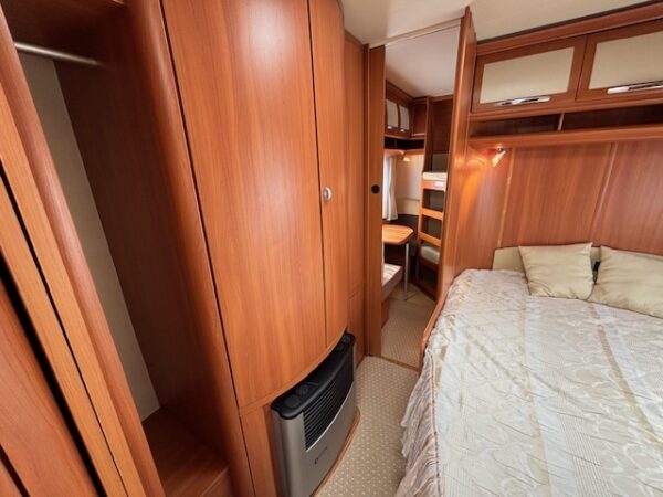 Hobby Prestige 650 KFU bj.2011, MOVER, VOORTENT - Afbeelding 17