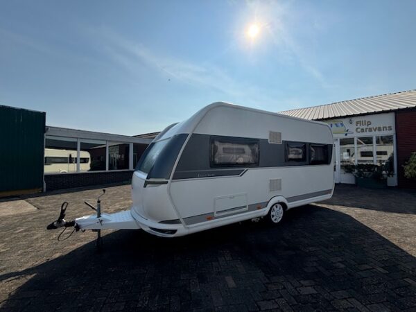 Hobby Excellent 460 UFE bj.2015, MOVER, VOORTENT - Afbeelding 4
