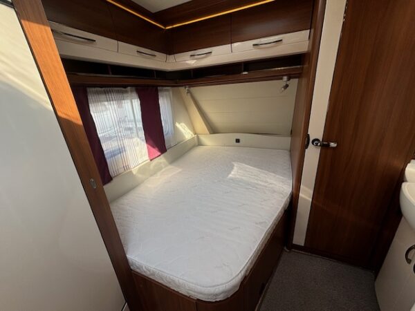 Hobby Excellent 460 UFE bj.2015, MOVER, VOORTENT - Afbeelding 15