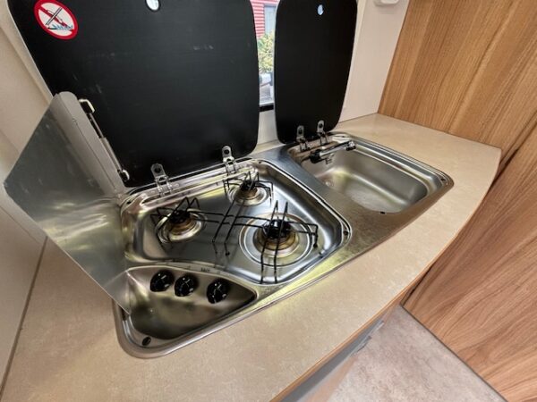 Caravelair Antares Luxe 372 bj.2014, MOVER, VOORTENT - Afbeelding 14
