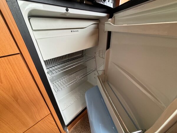 Dethleffs Camper Lifestyle bj.2008, MOVER, VOORTENT - Afbeelding 11