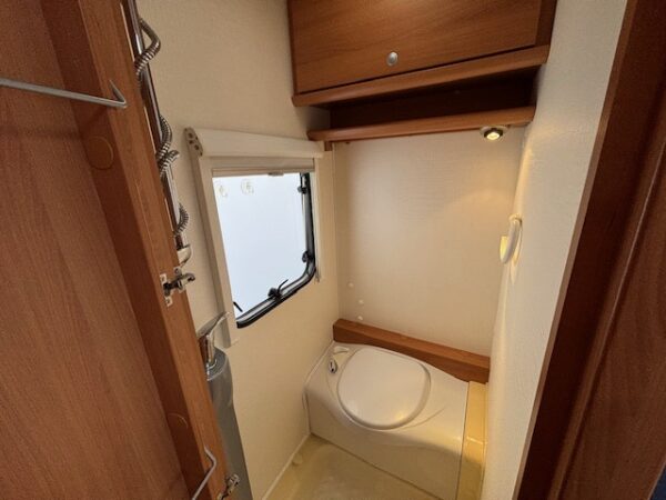 Dethleffs Camper Lifestyle bj.2008, MOVER, VOORTENT - Afbeelding 15