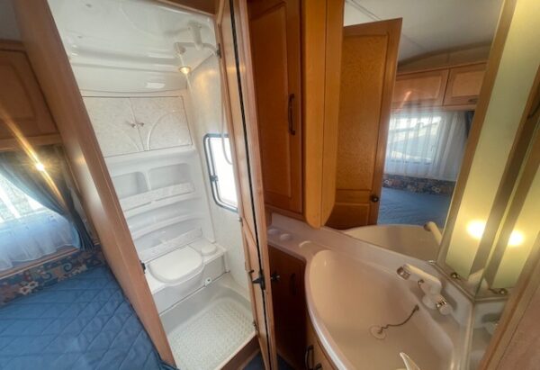 HOBBY Exclusive 440 SFE bj.99, met MOVER, DOUCHE - Afbeelding 22