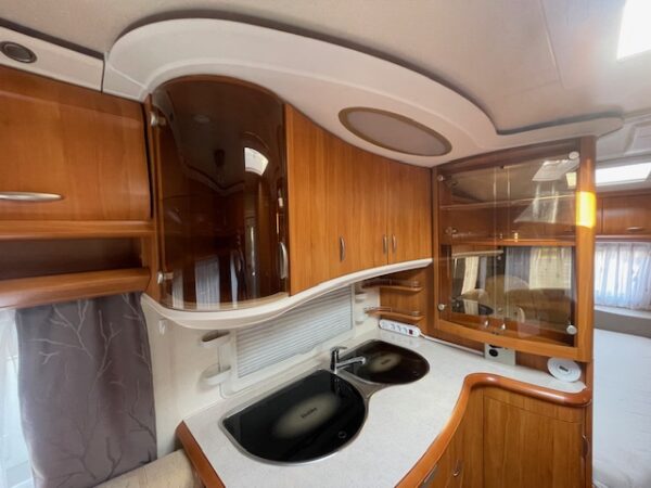HOBBY Excellent 460 UFE bj.2007, met MOVER, AIRCO, VOORTENT - Afbeelding 11