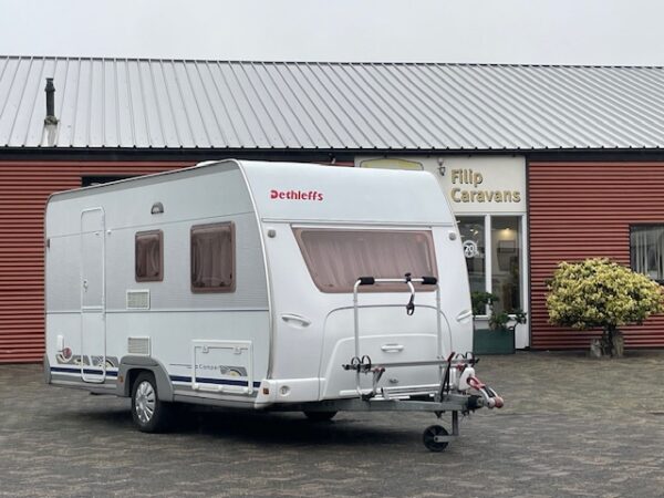DETHLEFFS Camper 440 DB bj.2002, met VOORTENT en LUIFEL