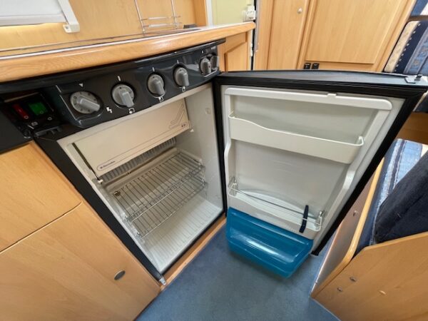DETHLEFFS Camper 440 DB bj.2002, met VOORTENT en LUIFEL - Afbeelding 18
