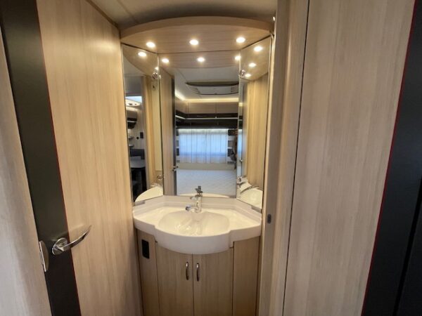 HOBBY De Luxe Edition 560 KMFE bj.2020, BOMVOL, AIRCO, MOVER - Afbeelding 23