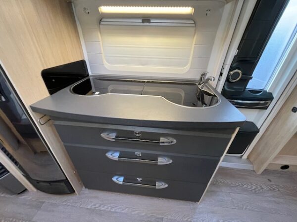 HOBBY De Luxe Edition 560 KMFE bj.2020, BOMVOL, AIRCO, MOVER - Afbeelding 18
