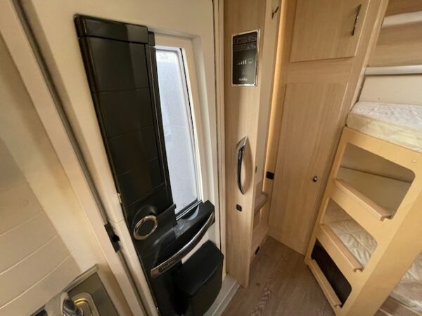 HOBBY De Luxe Edition 560 KMFE bj.2020, BOMVOL, AIRCO, MOVER - Afbeelding 30