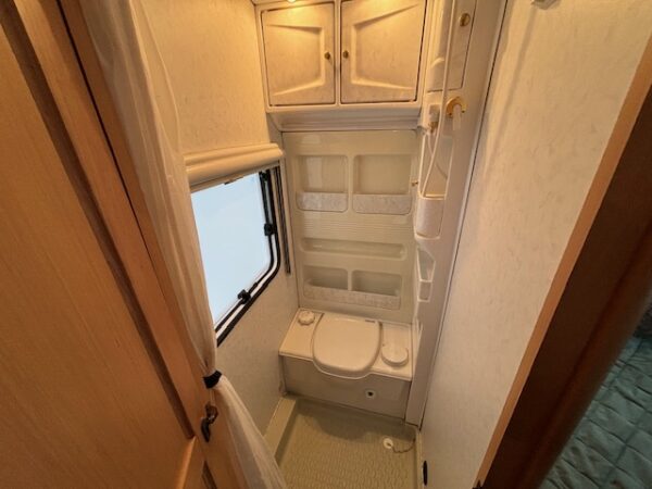 Hobby Exclusive 460 UFE bj.1998 MOVER en VOORTENT - Afbeelding 15