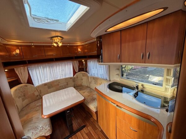 Hobby Excellent 460 UFE bj.2006, VOORTENT en DOUCHE - Afbeelding 20