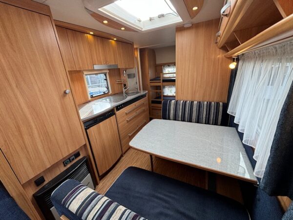 Dethleffs Camper 500 bj.2013, VOORTENT, MOVER en AIRCO - Afbeelding 18