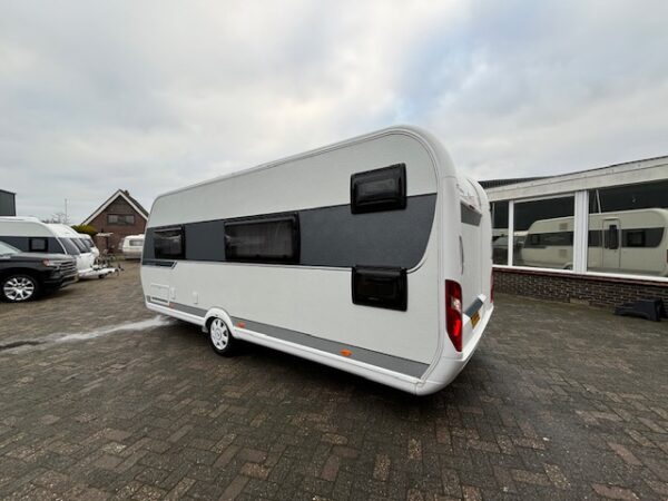 Hobby Excellent 540 KMFE bj.2017, MOVER, VOORTENT - Afbeelding 3