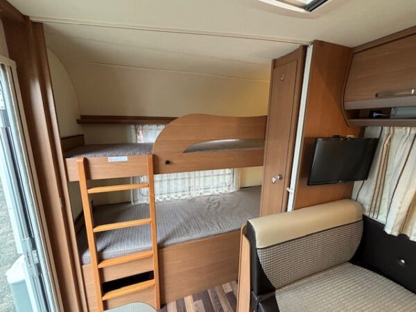Knaus Sport 500 FDK bj.2015, STAPELBED, ZAKLUIFEL en DOUCHE - Afbeelding 5
