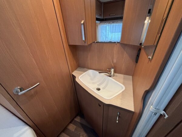 Knaus Sport 500 FDK bj.2015, STAPELBED, ZAKLUIFEL en DOUCHE - Afbeelding 20