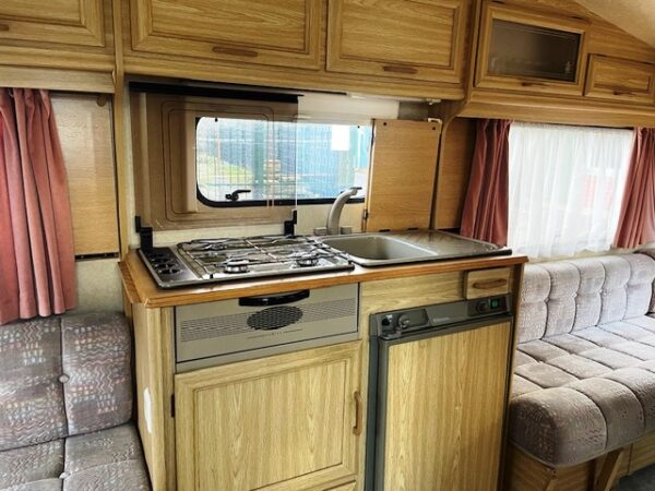 Elddis Wisp 470/4 bj.95 met voortent en luifel - Afbeelding 13