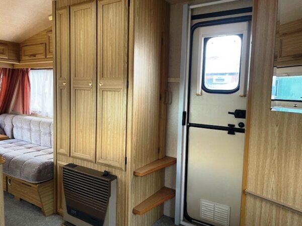 Elddis Wisp 470/4 bj.95 met voortent en luifel - Afbeelding 22