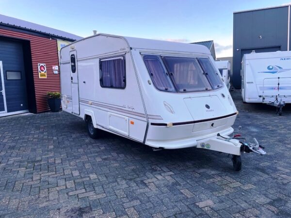 Elddis Wisp 470/4 bj.95 met voortent en luifel