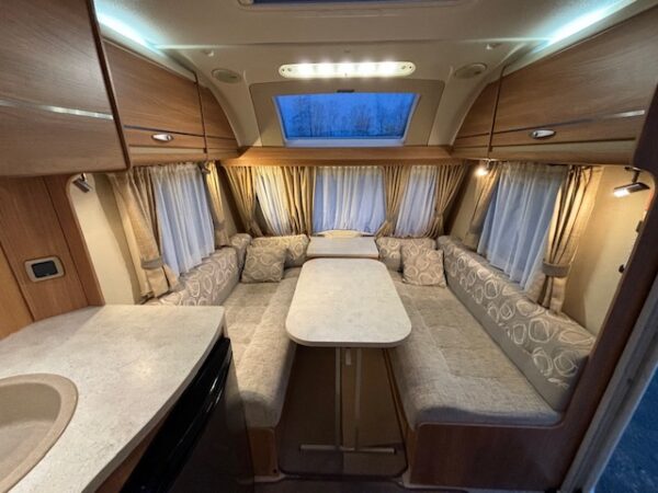 Sprite Cruzer 480 SR bj. 2012 MOVER en VOORTENT - Afbeelding 7