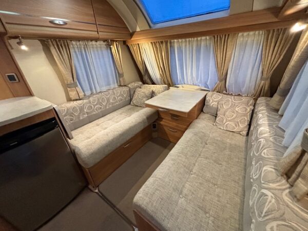 Sprite Cruzer 480 SR bj. 2012 MOVER en VOORTENT - Afbeelding 10