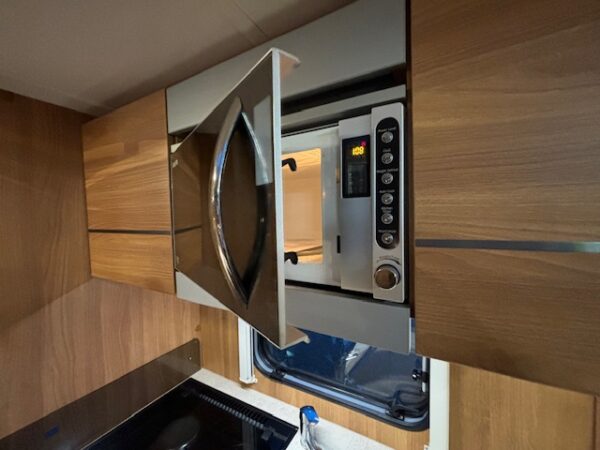 Sprite Cruzer 480 SR bj. 2012 MOVER en VOORTENT - Afbeelding 15