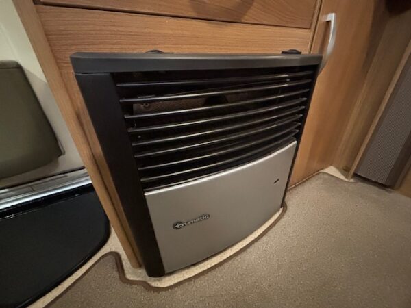 Sprite Cruzer 480 SR bj. 2012 MOVER en VOORTENT - Afbeelding 24